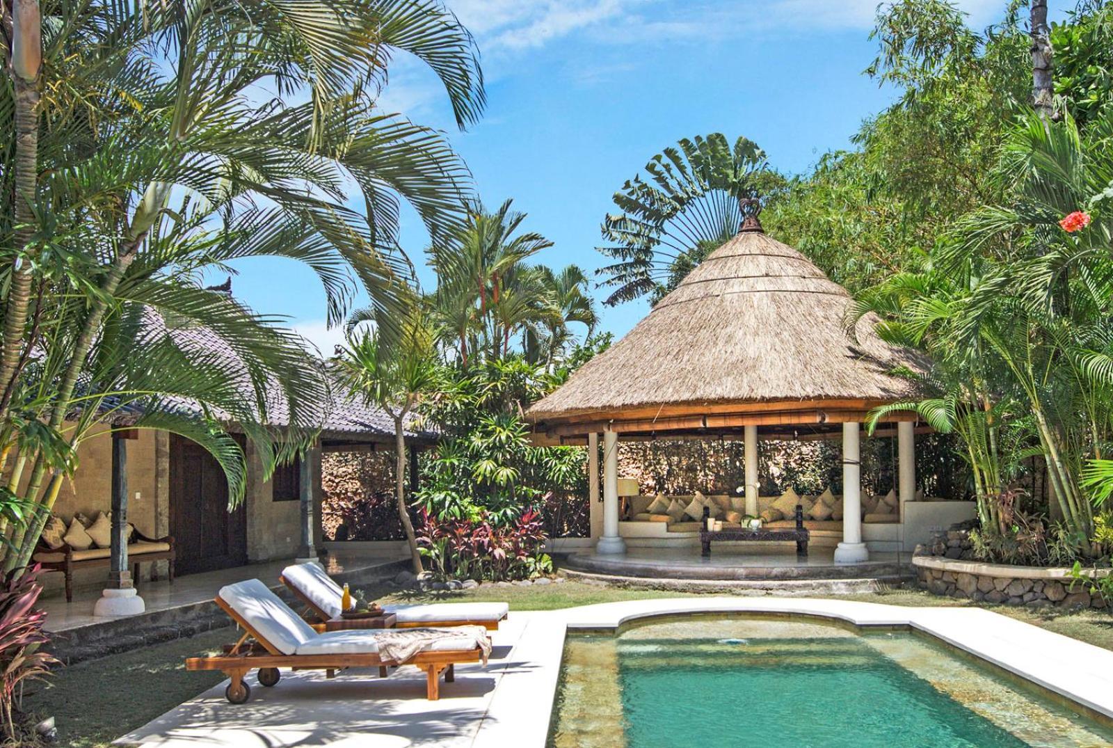 Villa Kubu Seminyak Экстерьер фото